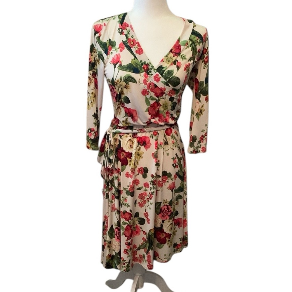 Janette Fashion Tropical Floral Parrot Surplice Dress Women’s Small Vacation.  V